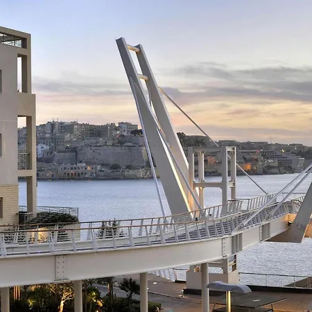 Stylish 1br Steps To The Promenade Апартаменты *